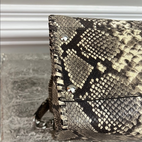 Snakeskin Pattern Women Bag - Picture 6 of 15